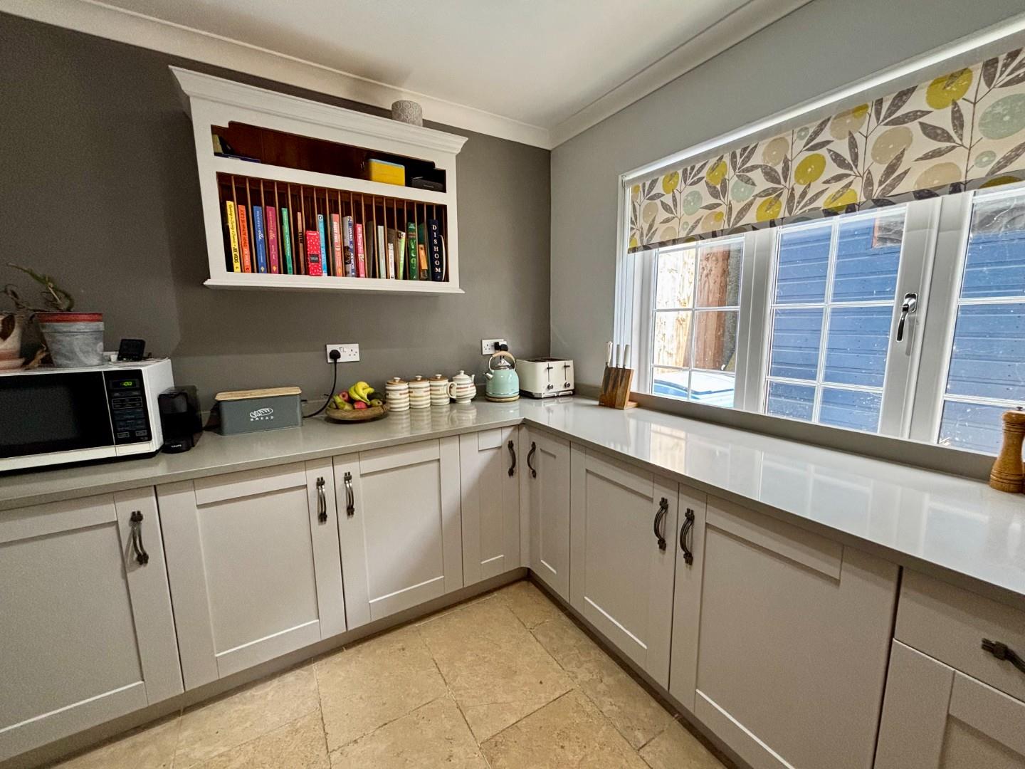 Dinefwr, Ewenny Road, St Brides Major, Vale Of Glamorgan, CF32 0SB